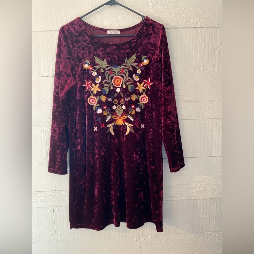 Dodo BurgundyVelvet Floral Embroidered Dress Boho Knee Length Long Sleeve Size L